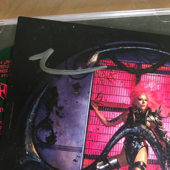 LADY GAGA Autographed Chromatica CD NWT - Picture 2 of 9